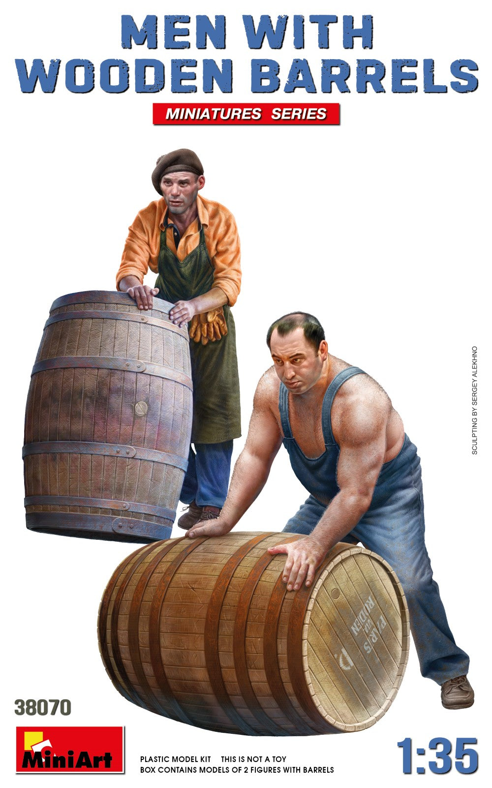 MEN WITH WOODEN BARRELS 1/35