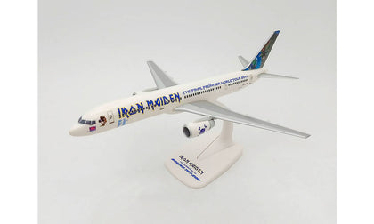 BOEING 757-200 IRON MAIDEN WORLD TOUR 2011 1/200 SNAP FIT