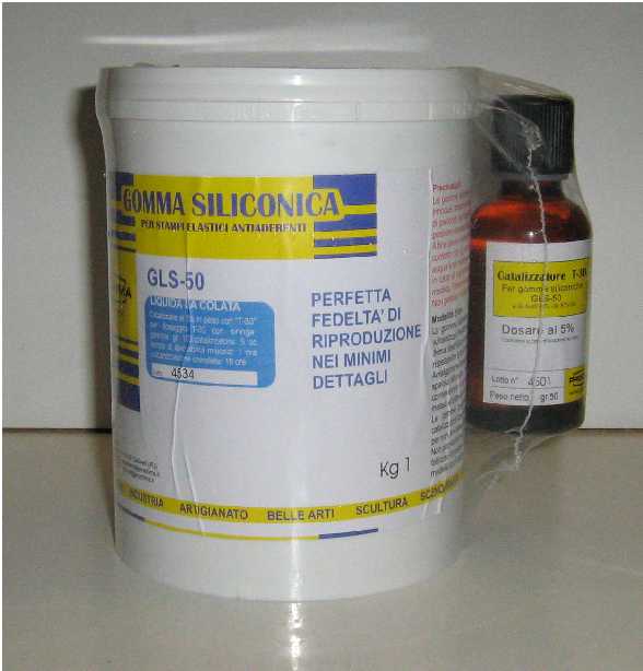 Gomma siliconica (silicone liquido) per riproduzione stampi per