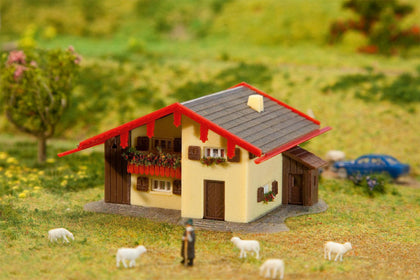CASA DI MONTAGNA SCALA N 71X64X37 mm