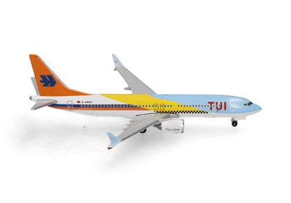 BOEING 737 MAX 8 FUERTEVENTURA TUIFLY 1/500