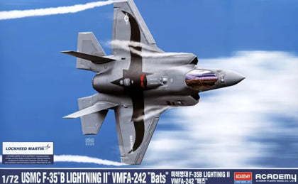 USMC F-35B LIGHTNING II VMFA-242 BATS 1/72 LUNGH 215 mm