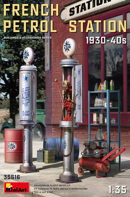 FRENCH PETROL STATION 1930-40 1/35