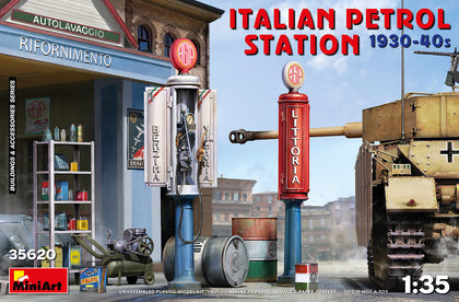 ITALIAN PETROL STATION 1930-40 1/35