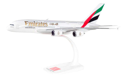 AIRBUS A380 EMIRATES SNAP FIT 1/250