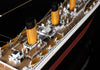 TITANIC 1/300 LUNGH 896 mm LARGH 115 mm ALT 242 mm